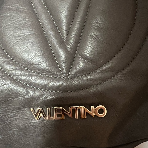 Authentic Valentino Grey Bag - Picture 3 of 5